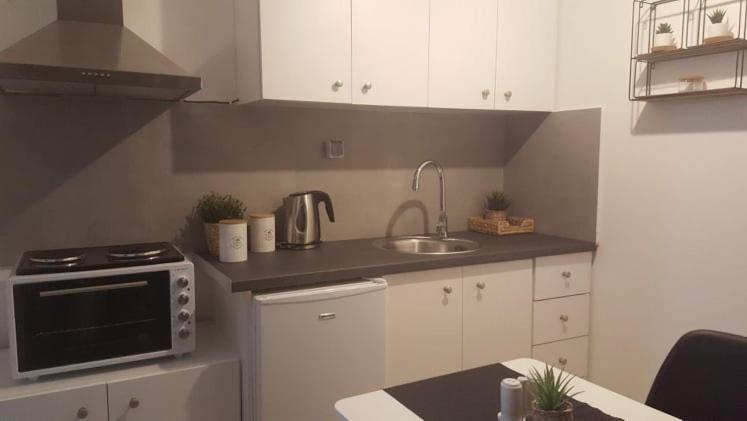 Apartment In The Heart Of The City 5 Lárisza Kültér fotó